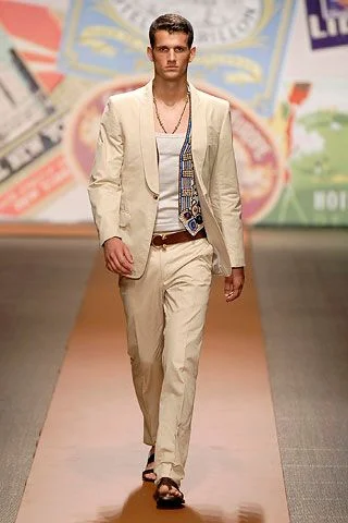 Look 18